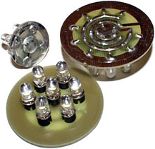 Tektite lamp assemblies